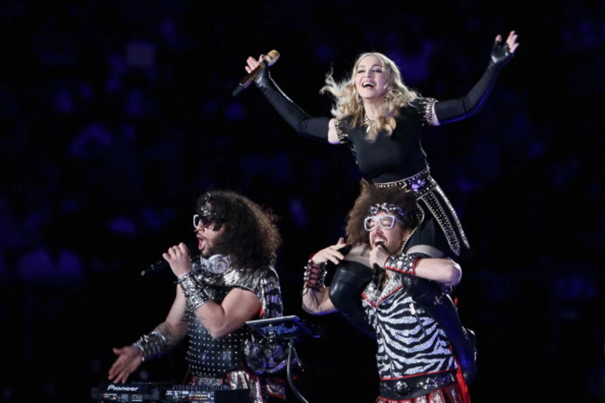 Madonna’s Superbowl Halftime Show [VIDEO]