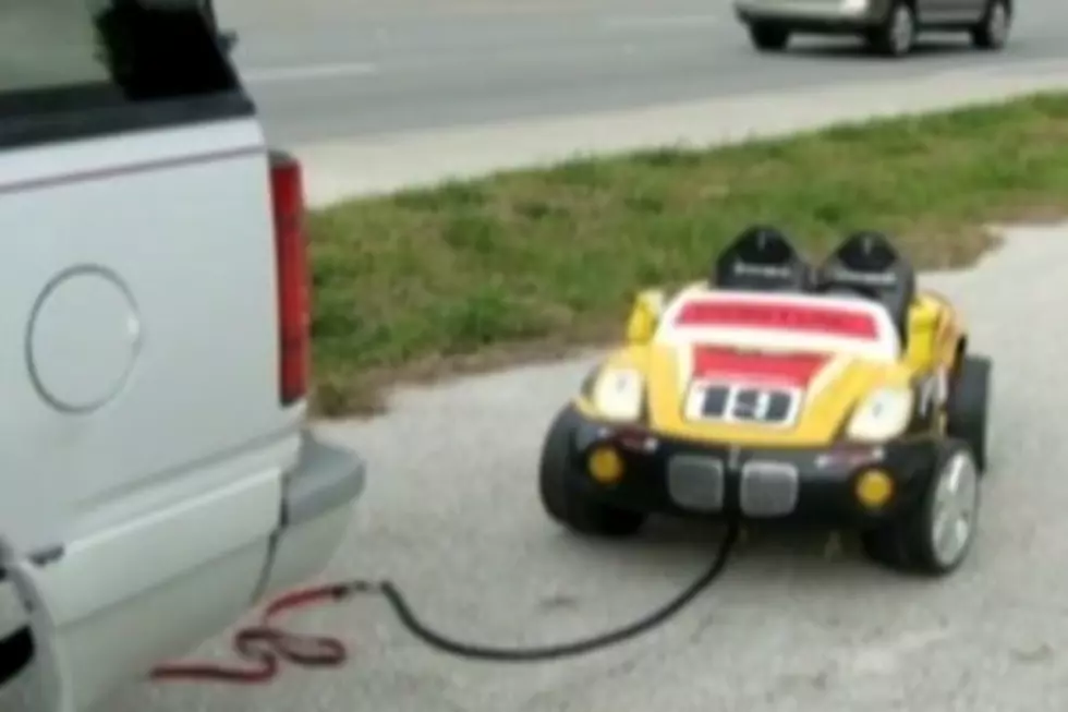 And Here&#8217;s Your Grandparents of The Year:Drunk Grandparents Pull Child in Toy Car Going 10 MPH [VIDEO]