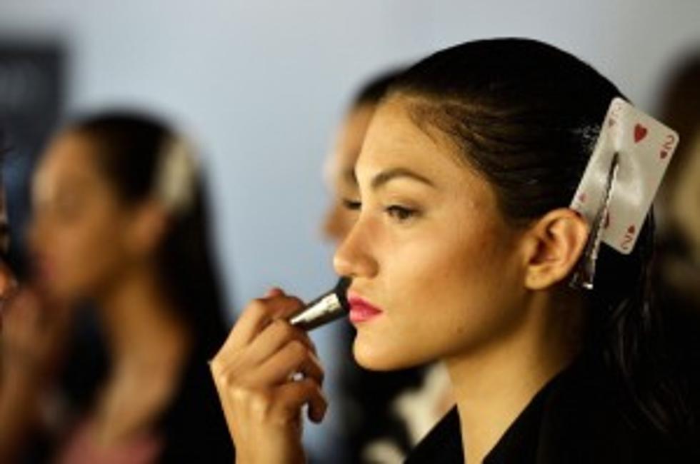 How Old Should Your Daughter Be Before She Is Allowed To Wear Make-up [Poll]