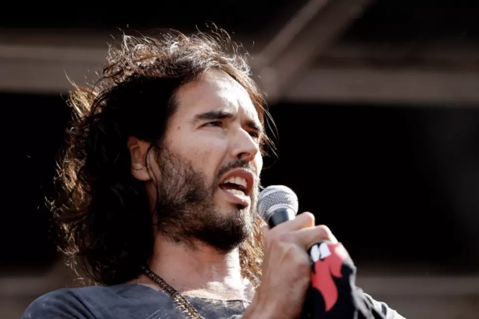 Russell Brand Defends Bruce Jenner Against Transgender Claims Made By TMZ [VIDEO]
