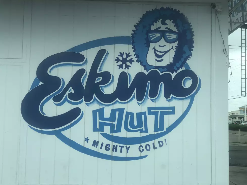 Eskimo Hut Makes A Big Statement On Their Billboard