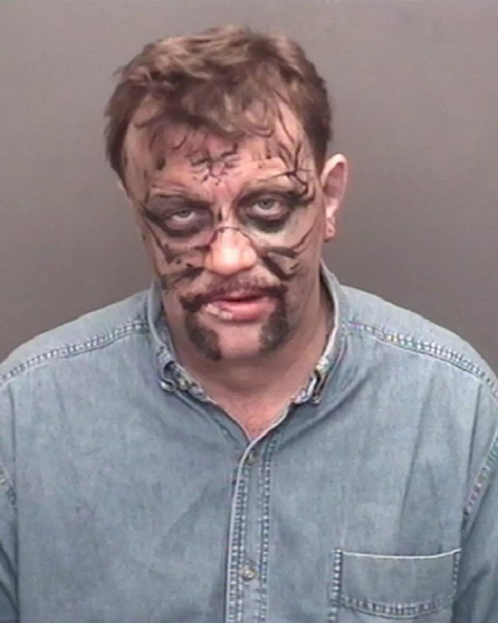 Mugshot of the Day &#8211; Don&#8217;t Drink &#038; Draw [PHOTO]