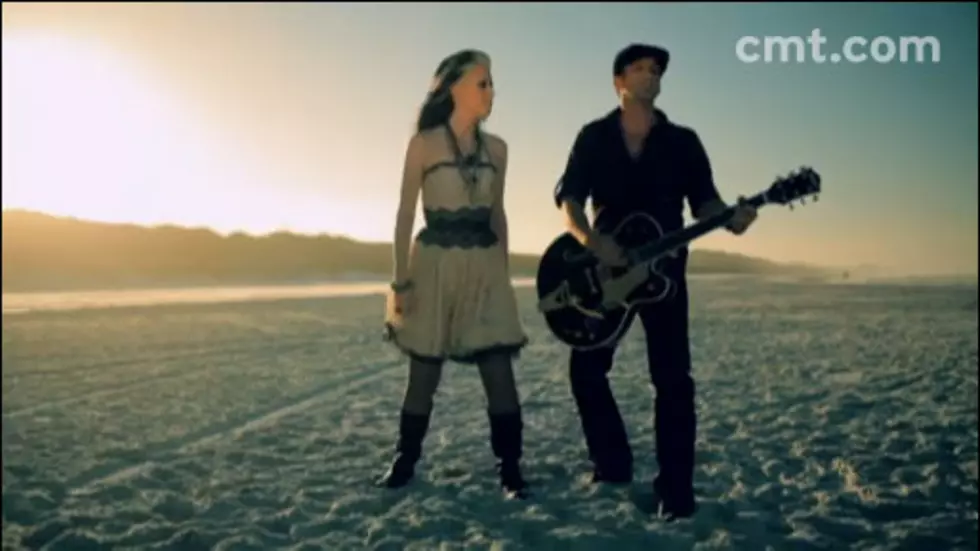 Thompson Square &#8211; Are You Gonna Kiss Me Or Not [VIDEO]