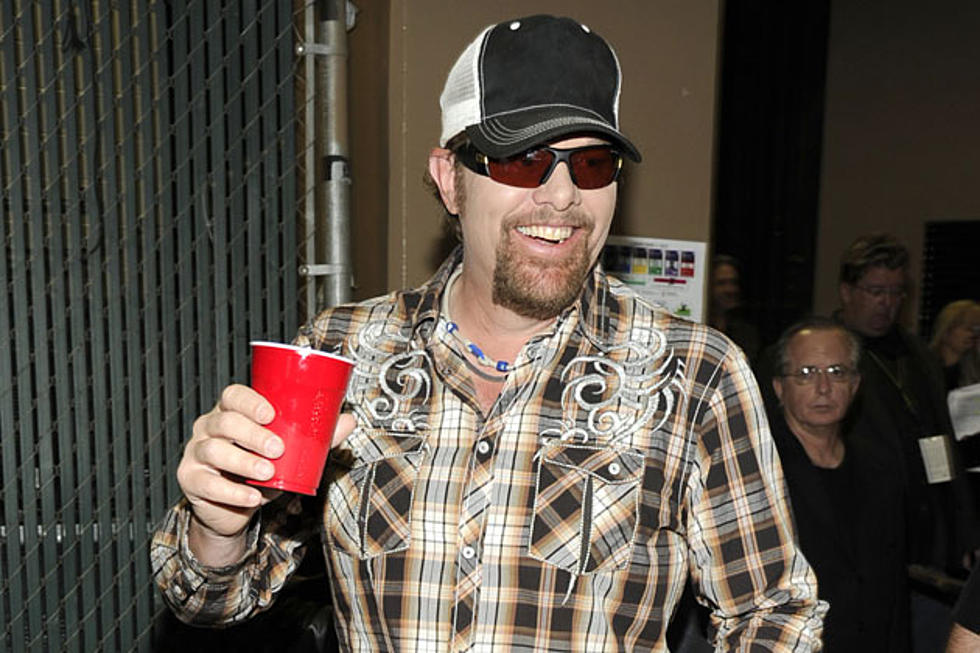 Toby Keith Turns 2012 ACM Awards Into a Party With ‘Red Solo Cup’
