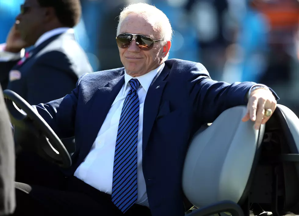 Dallas Cowboy Fans Petition To Remove Owner Jerry Jones From The GM Position