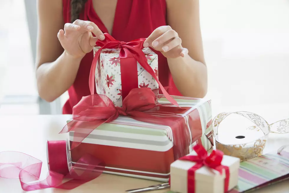 Free Gift Wrapping And Meet Santa