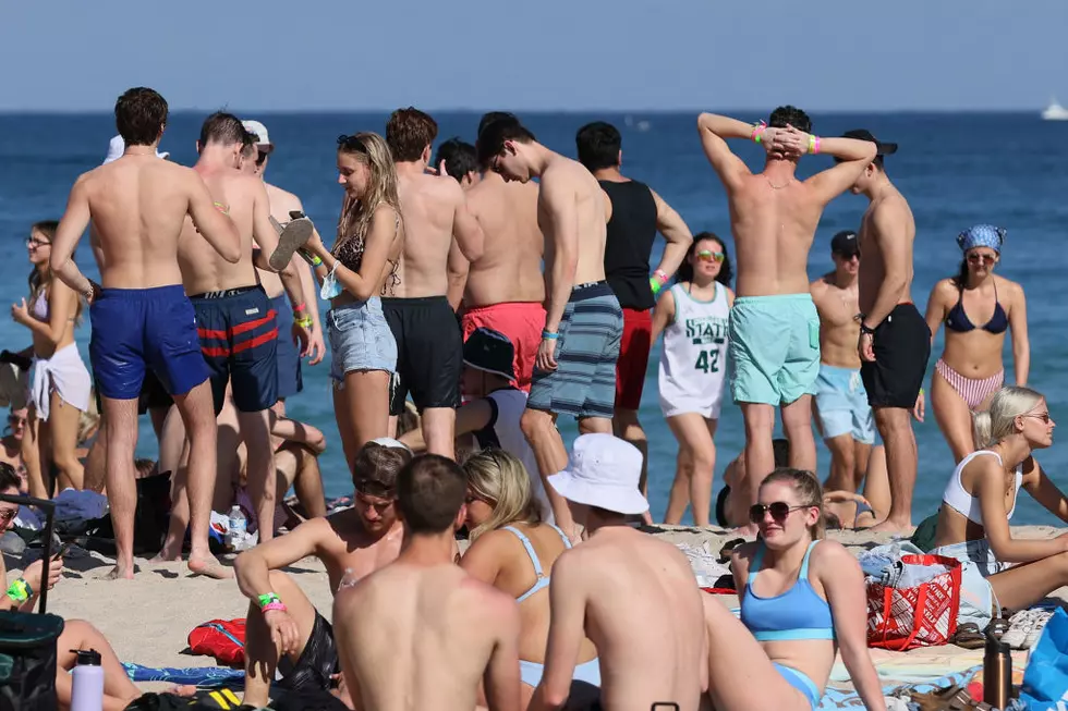 The Masks May Come Off, But Texas Teachers Aren&#8217;t Celebrating Spring Break