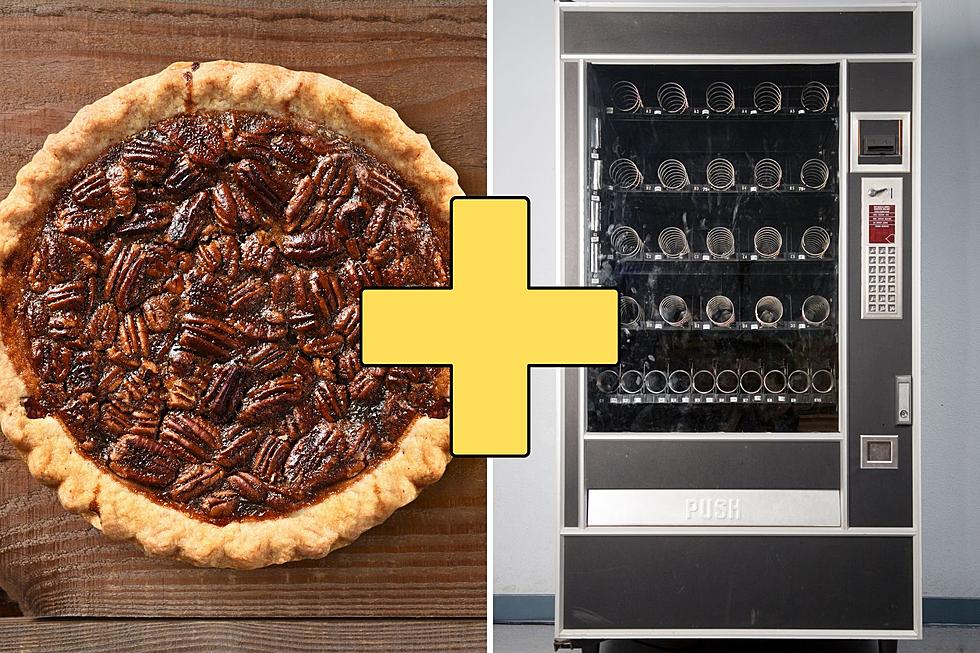 Craving Pecan Pie? Satisfy Your Sweet Tooth at this Texas Pecan Pie Vending Machine