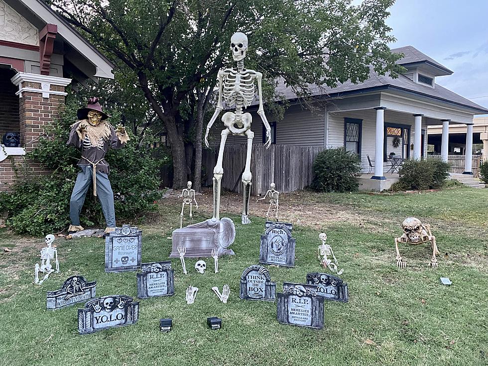 Giant Spooky Scary Skeletons in the Amarillo Area
