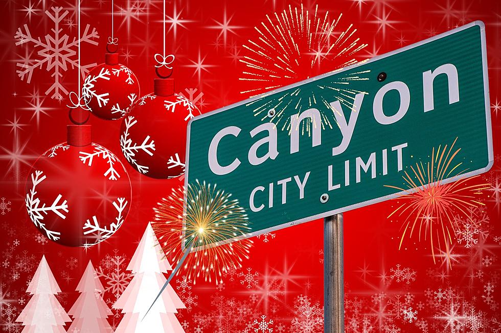 Canyon, Texas Knows How To Celebrate Christmas!
