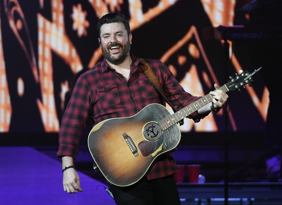 Chris Young talks about his dog, summer and more before the Amarillo show