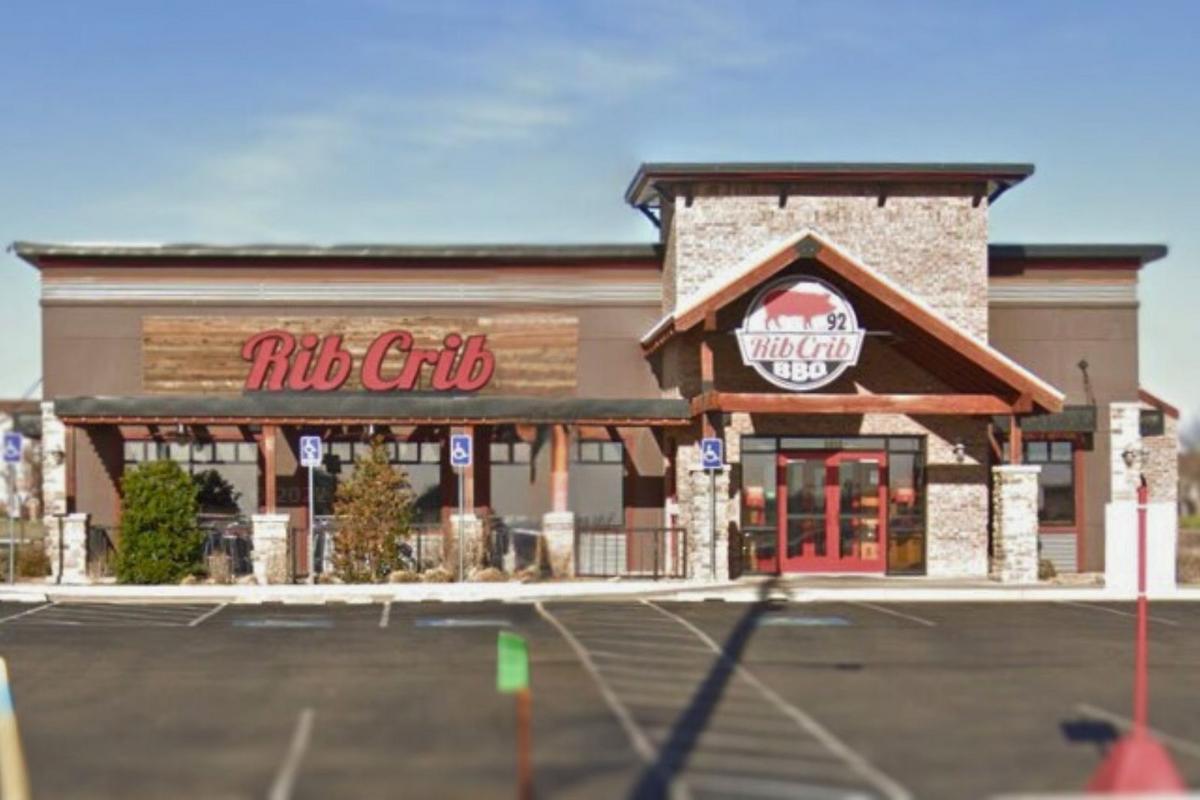 Truck races through Amarillo’s rib crib