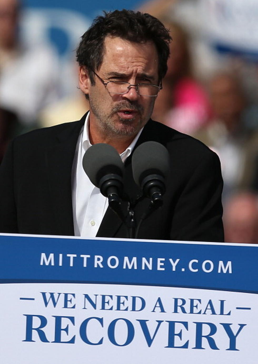 940’s Dennis Miller Opens For Mitt Romeny In Chesapeake, Virginia [VIDEO]