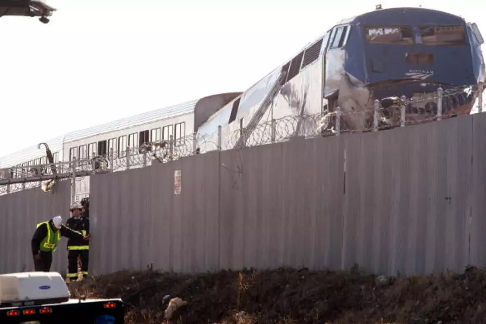 Commute Resumes In Chicago After Train Crash