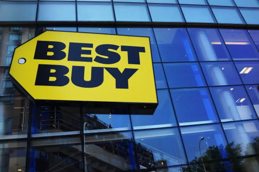 Best Buy Reports Profit For 3rd Quarter