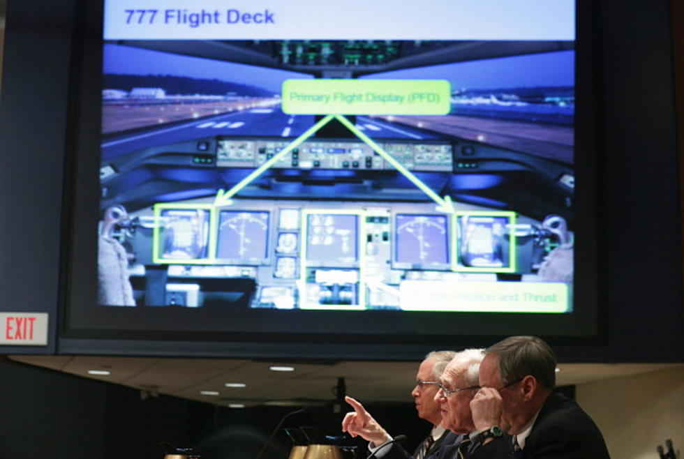 NTSB Questions Boeing About 777