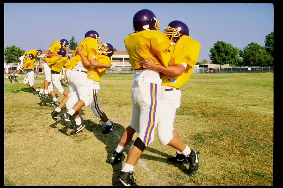 High School Football Teams Begin Workouts