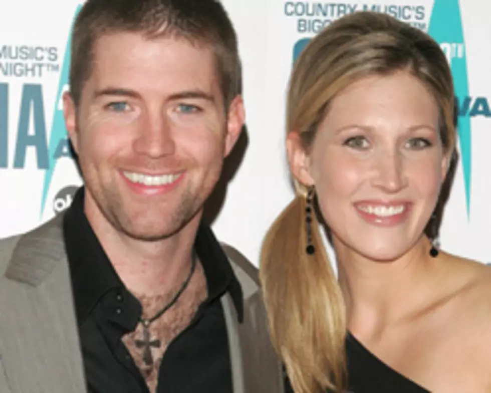 Josh Turner and Wife Welcome Baby