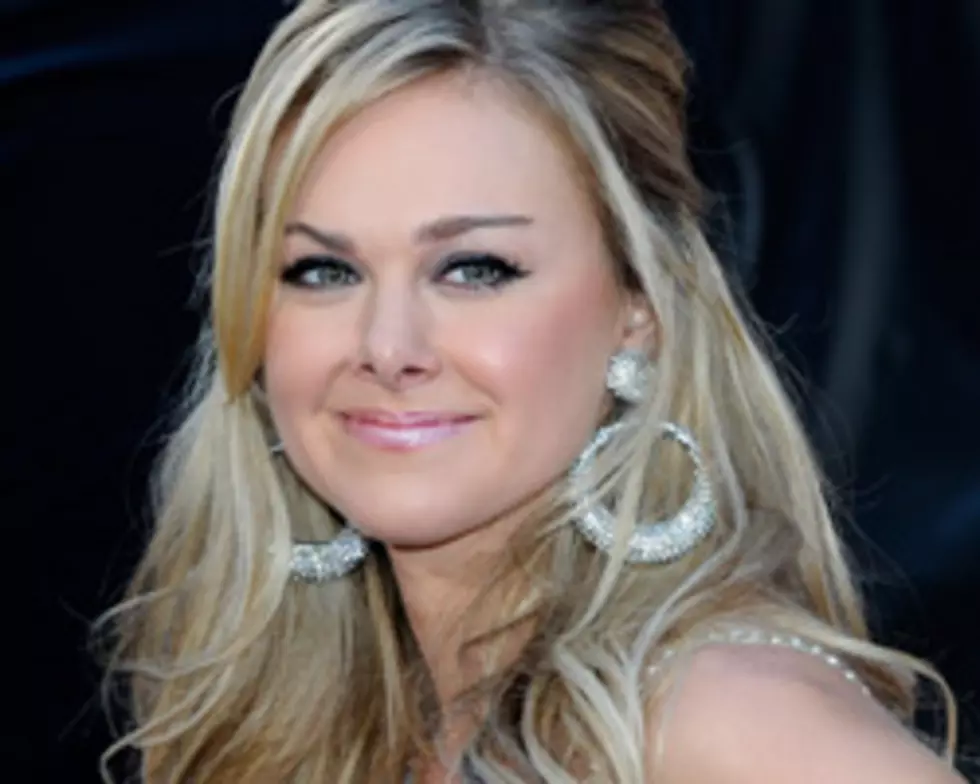 Laura Bell Bundy Admits &#8216;Sing Off&#8217; Addiction + More &#8211; Today&#8217;s Tweets