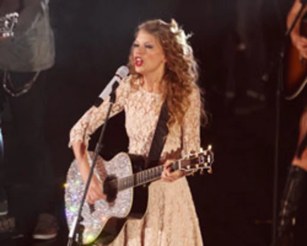 Taylor Swift Announces 'Speak Now' 2011 World Tour Dates