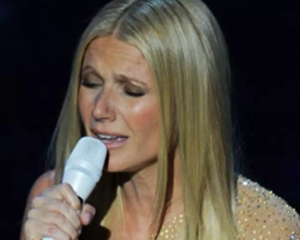 Gwyneth Paltrow Performs ‘Coming Home’ From ‘Country Strong’ at the 2011 Oscars