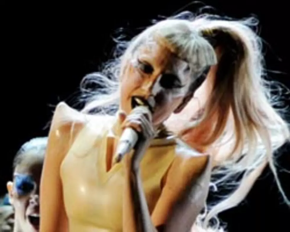 Lady Gaga Goes Country With New Version of ‘Born This Way’