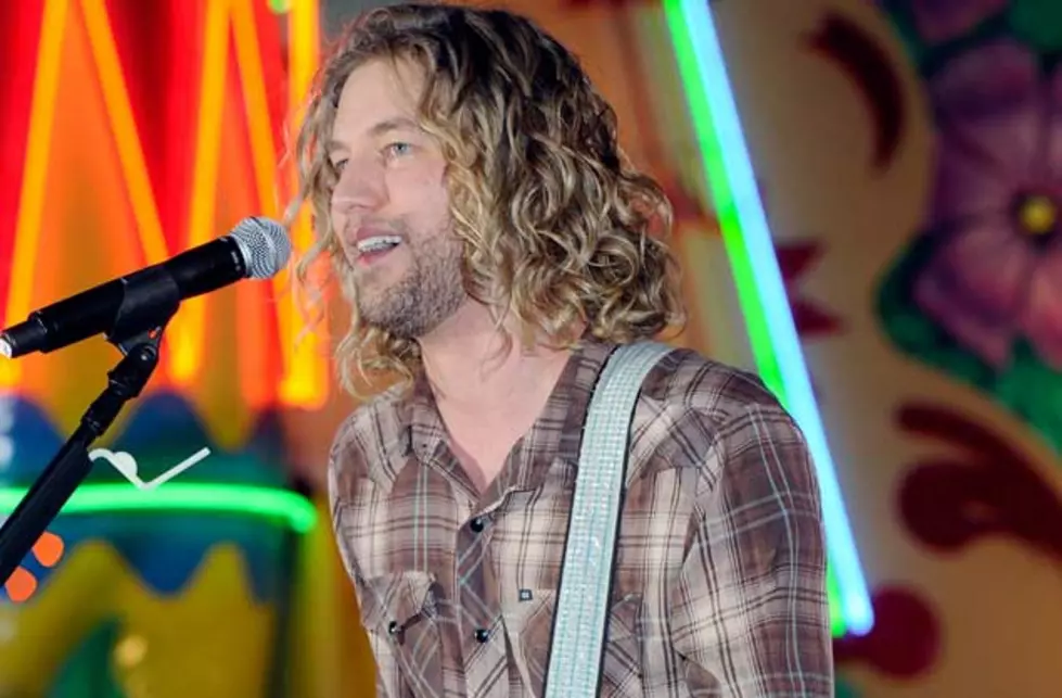 Casey James Discusses Keeping His Hair Dirty, Staying Off the Road After Motorcycle Accident