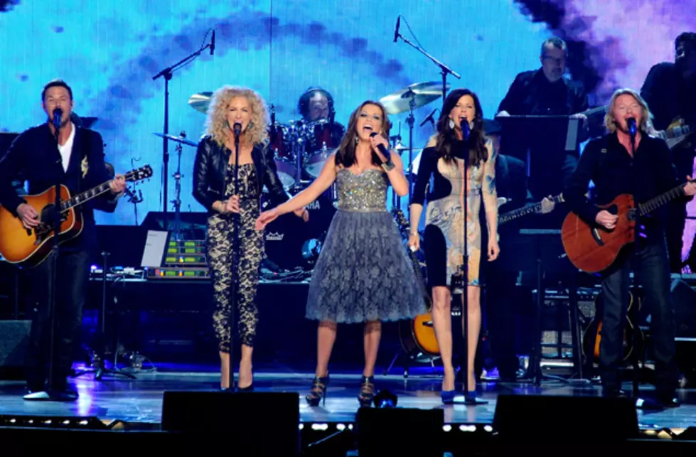 Martina McBride and Little Big Town Ask &#8216;When Will I Be Loved&#8217; at &#8216;ACM Girls Night Out&#8217;