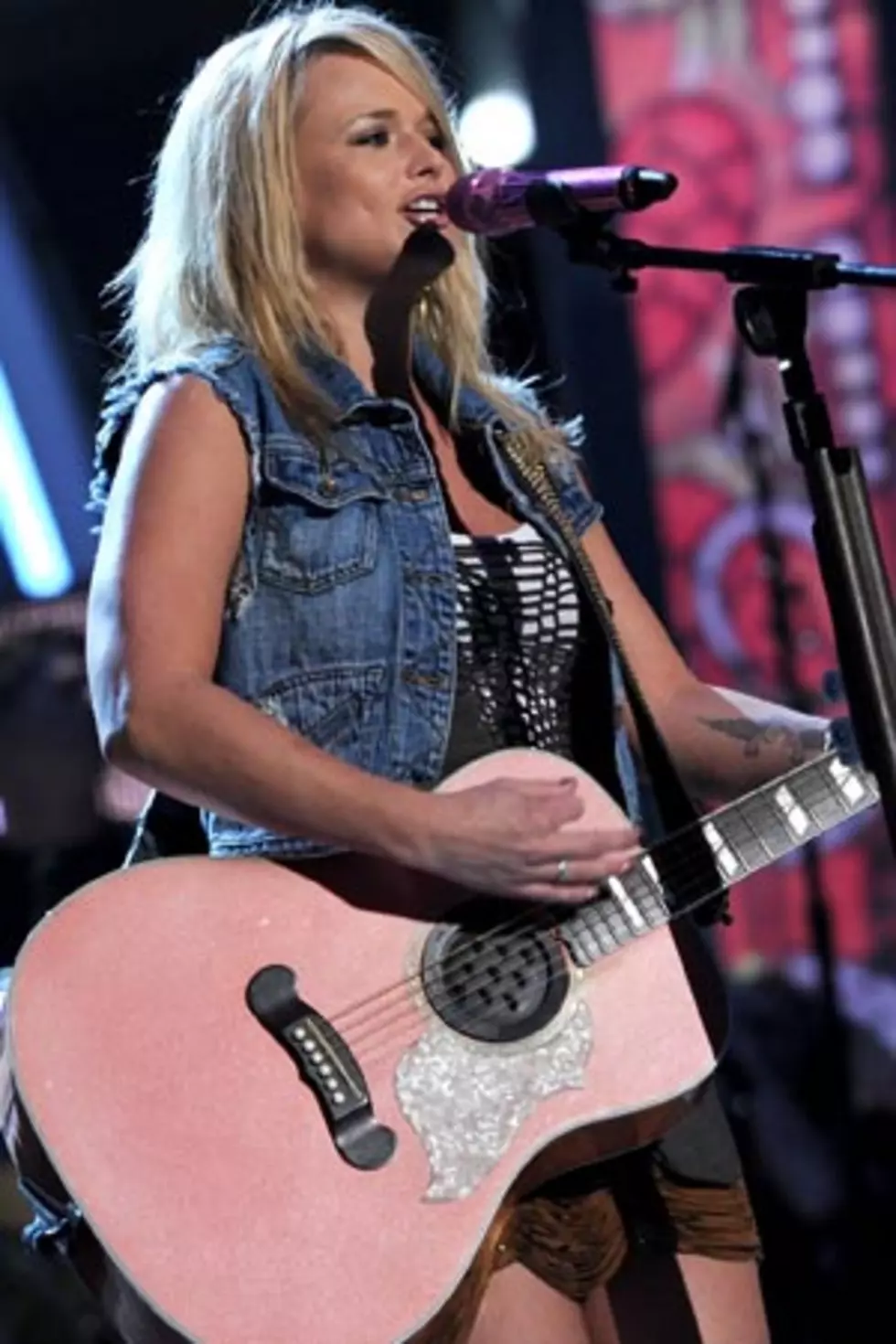 Miranda Lambert Isn&#8217;t Sure She Deserves to Win Entertainer of the Year at the ACMs