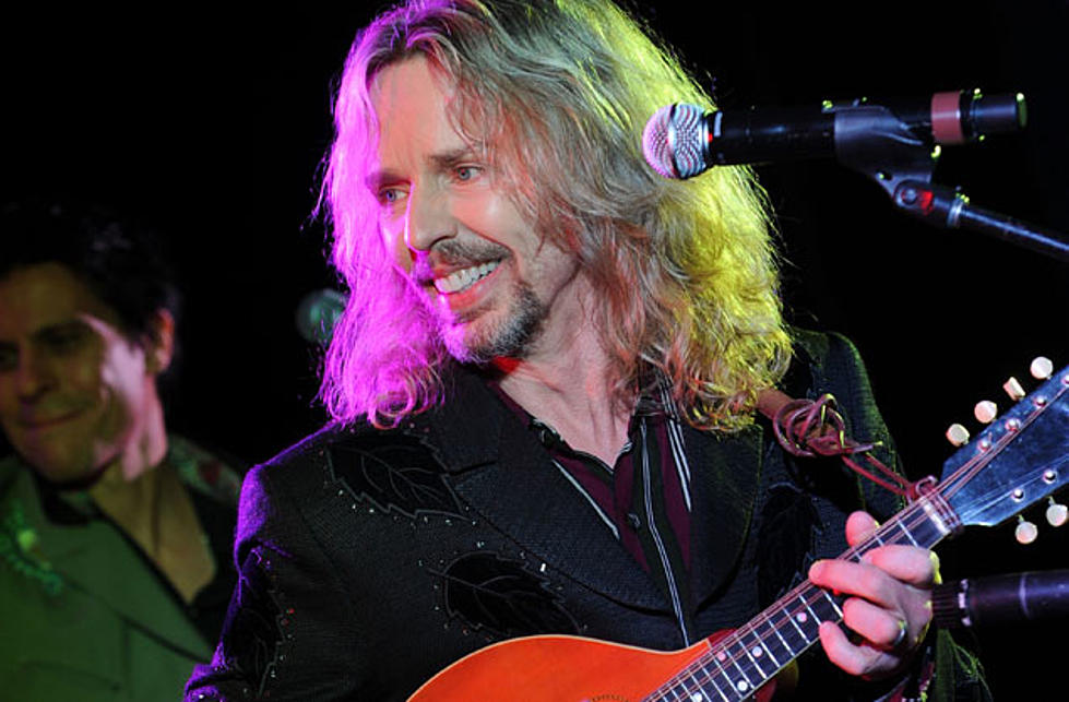 Styx Guitarist Tommy Shaw Releases Bluegrass Album &#8216;The Great Divide&#8217;