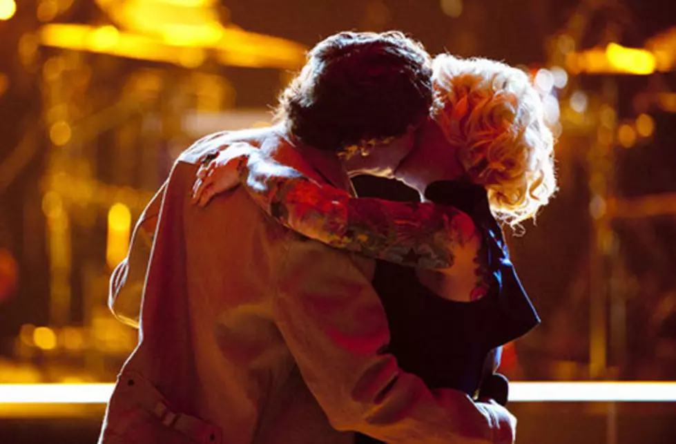 Curtis Grimes Emily Valentine Kissing