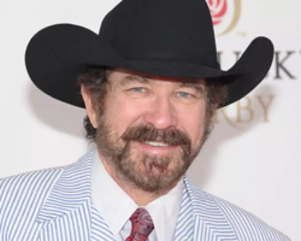 Kix Brooks Shares Photos of Randy Houser From the Set of New Movie ‘To Kill a Memory’