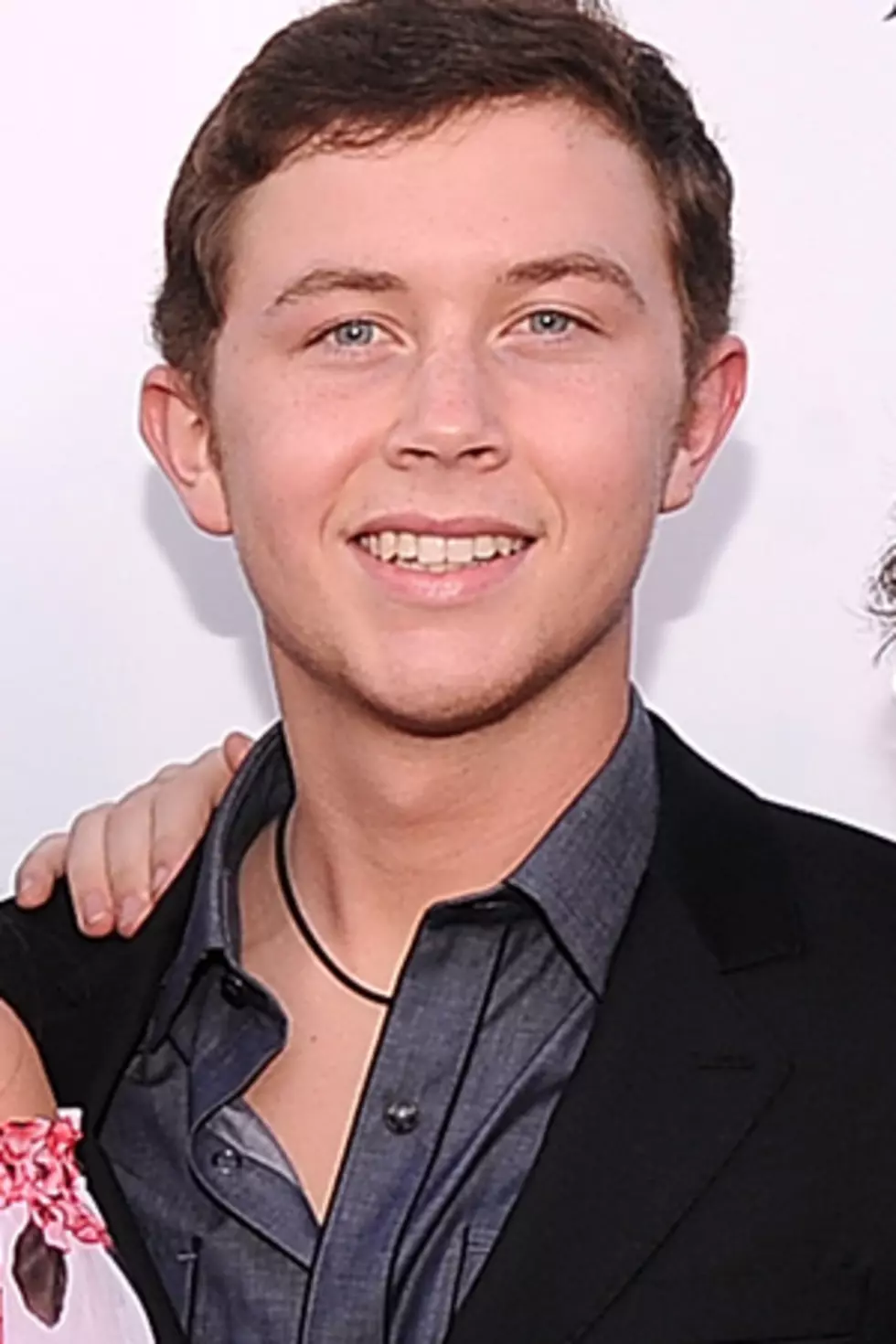 Scotty McCreery Is Happy to Kiss the Ground He Grew Up On