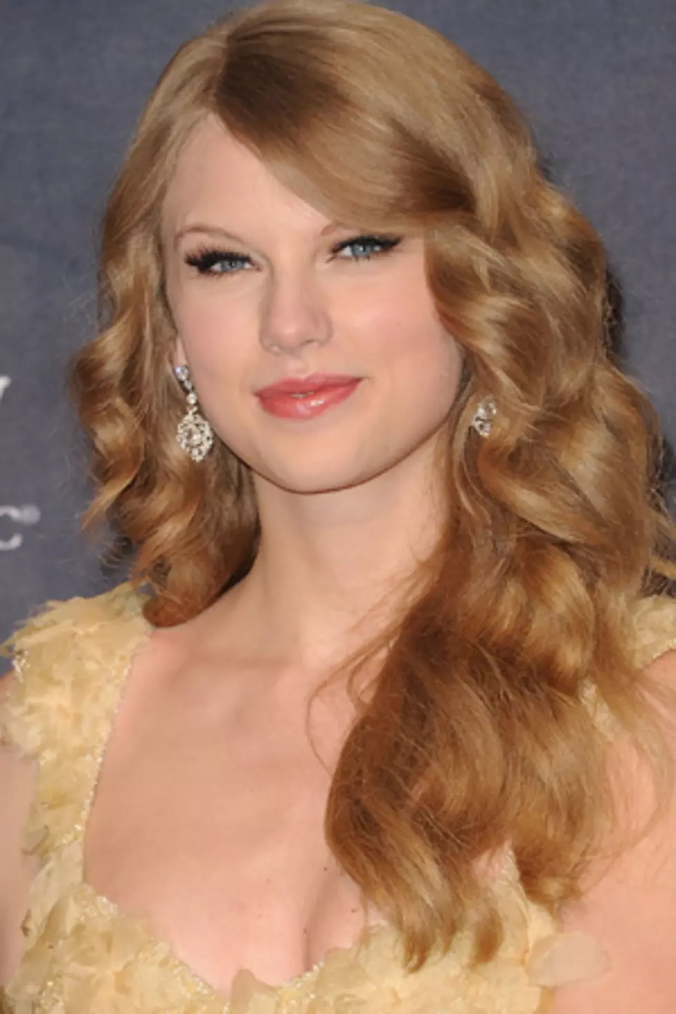 Taylor Swift, Brad Paisley, Toby Keith + More Country Stars Make Forbes Celebrity 100 List