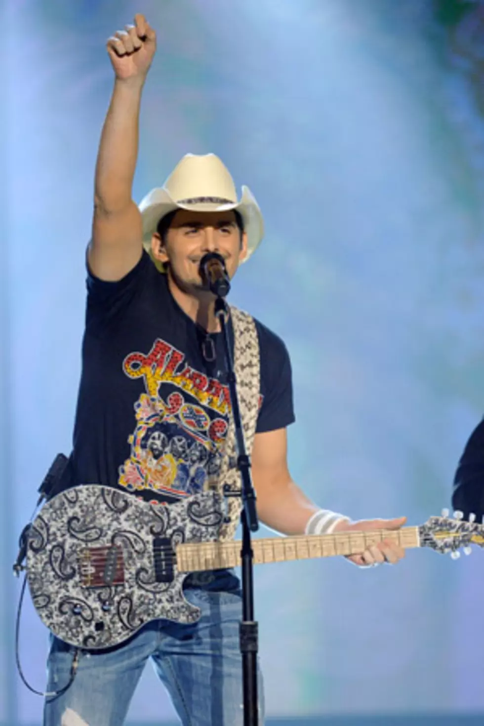 Brad Paisley to Play Macy&#8217;s 4th of July Fireworks Special