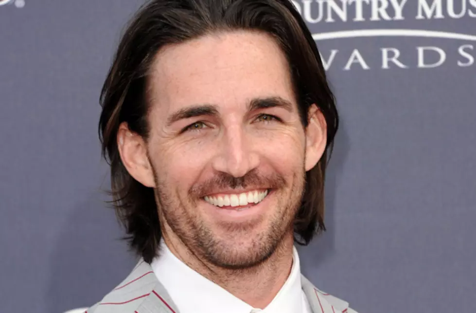 Jake Owen’s Ready to Have a Good Time and ‘Bring Everybody to the Party’ With His Third Album