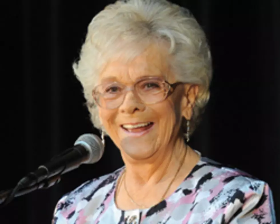 Jean Shepard Discusses Hall of Fame Induction and Being a Pioneer for Women in Country Music