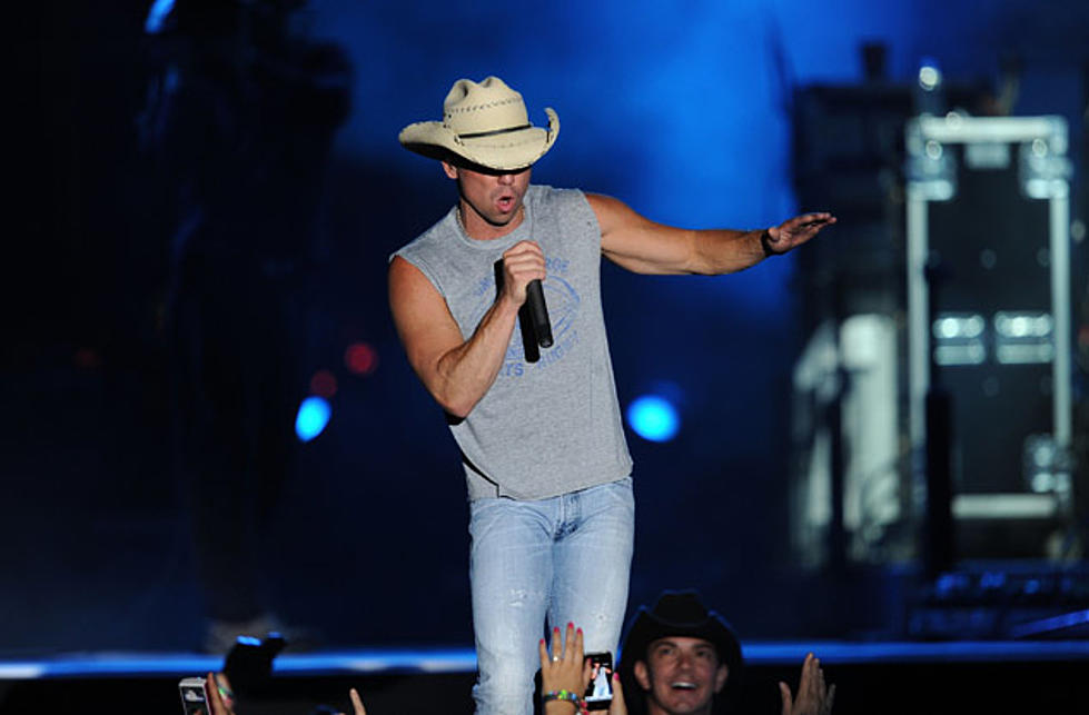 Hurricane Irene Forces Kenny Chesney to Reschedule Concert
