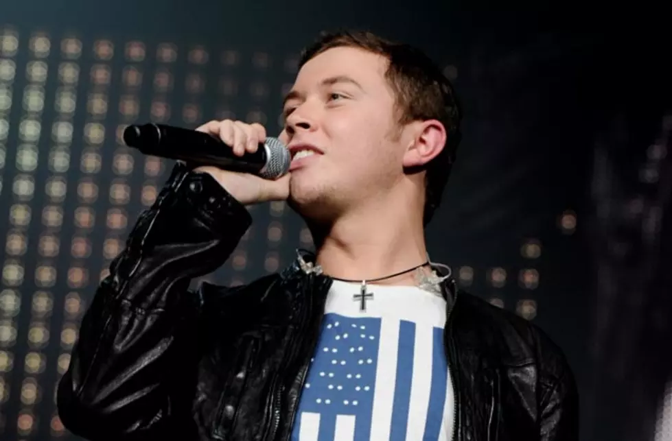 Scotty McCreery Lights Up the Sky in New &#8216;I Love You This Big&#8217; Video