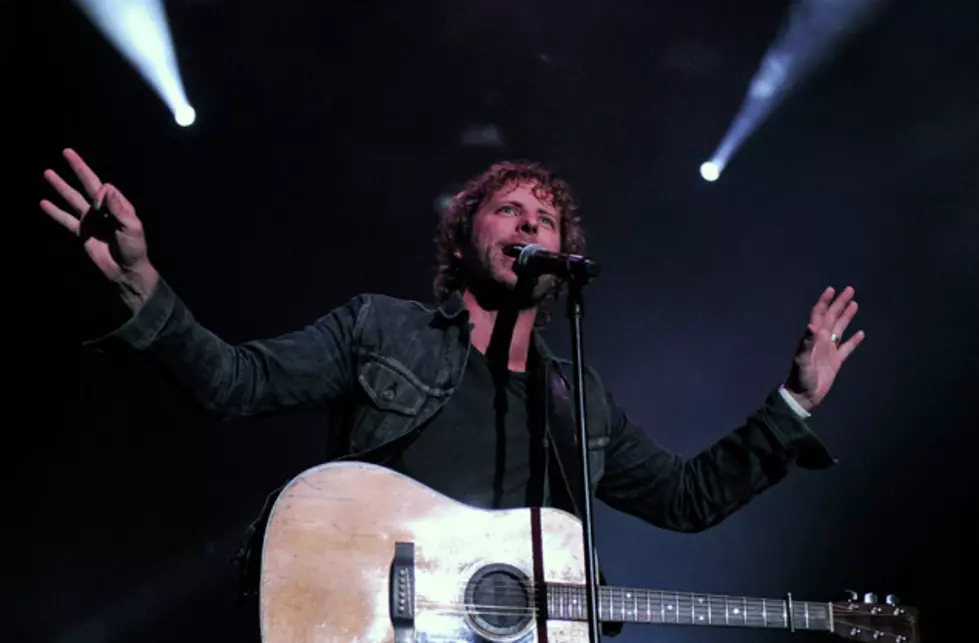 Dierks Bentley and Songwriters Honored for Success of &#8216;Am I the Only One&#8217;