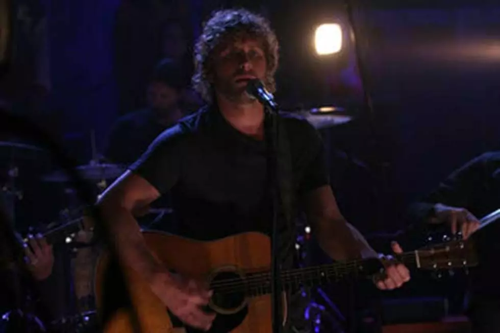 Dierks Bentley Performs Pink Floyd&#8217;s &#8216;Wish You Were Here&#8217; on &#8216;Late Night With Jimmy Fallon&#8217;