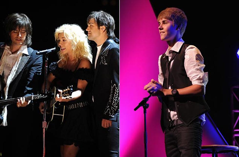 The Band Perry, Justin Bieber Record Christmas Song Together