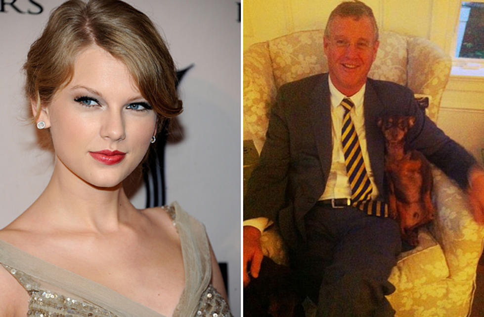 Taylor Swift Shares Cute Picture of Her Parents&#8217; Dog