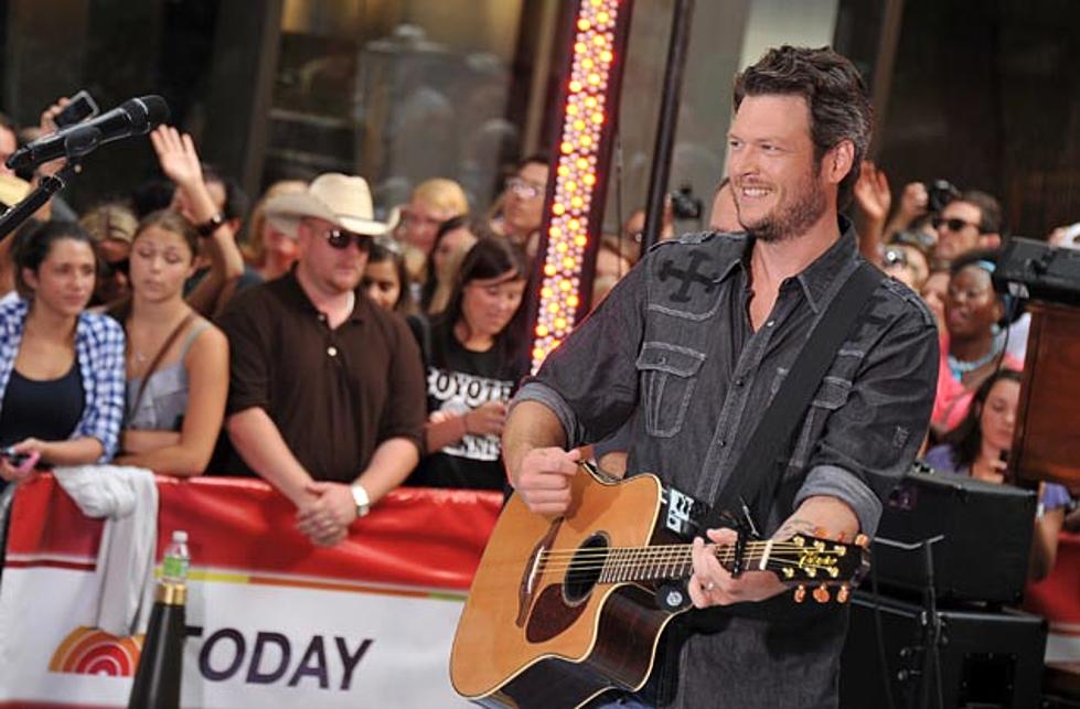 Blake Shelton Announces 2012 Tour and &#8216;Footloose&#8217; Video Premiere