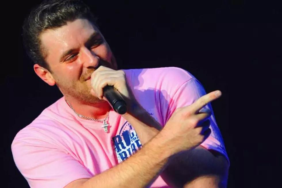 Chris Young Surprises Fans With Coffee and Donuts