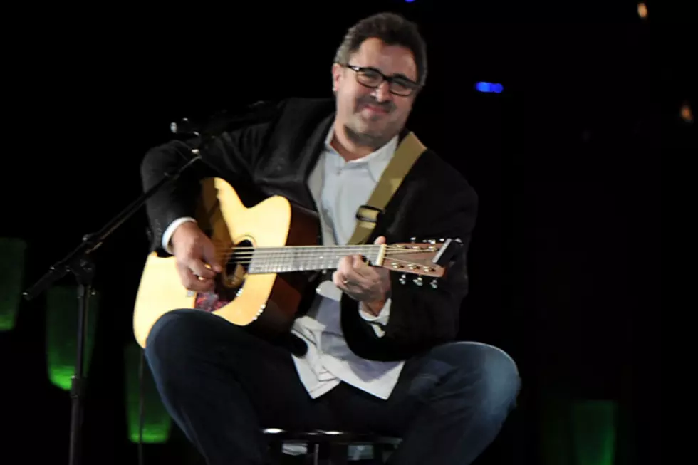 Vince Gill Performs &#8216;The Old Lucky Diamond Motel&#8217; on &#8216;Leno&#8217;