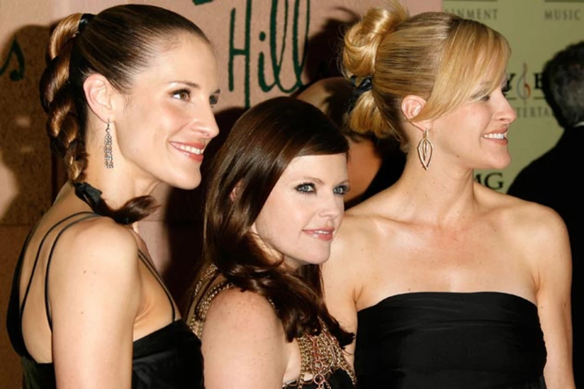 Win a Dixie Chicks 'Storytellers' DVD Prize Pack