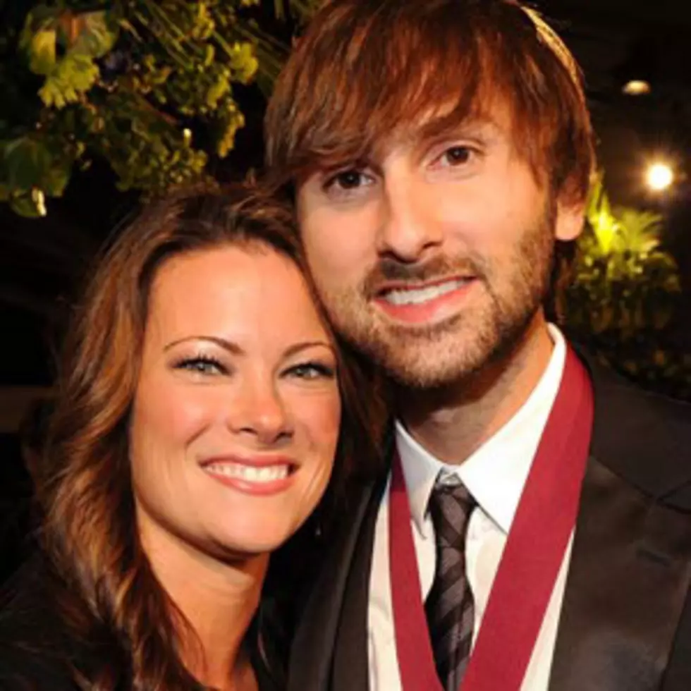 Country Weddings and Engagements in 2011: Dave Haywood and Kelli Cashiola