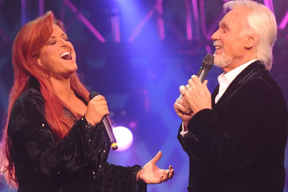 Top 10: The Best Christmas Duets Of-All-Time