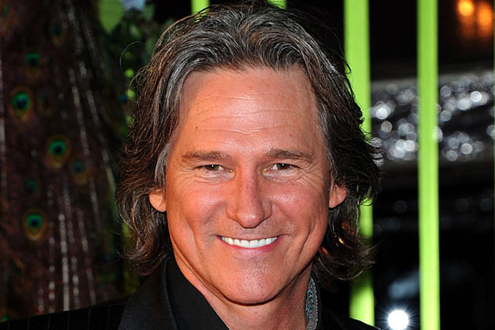 Billy Dean&#8217;s Barn Destroyed in Fire